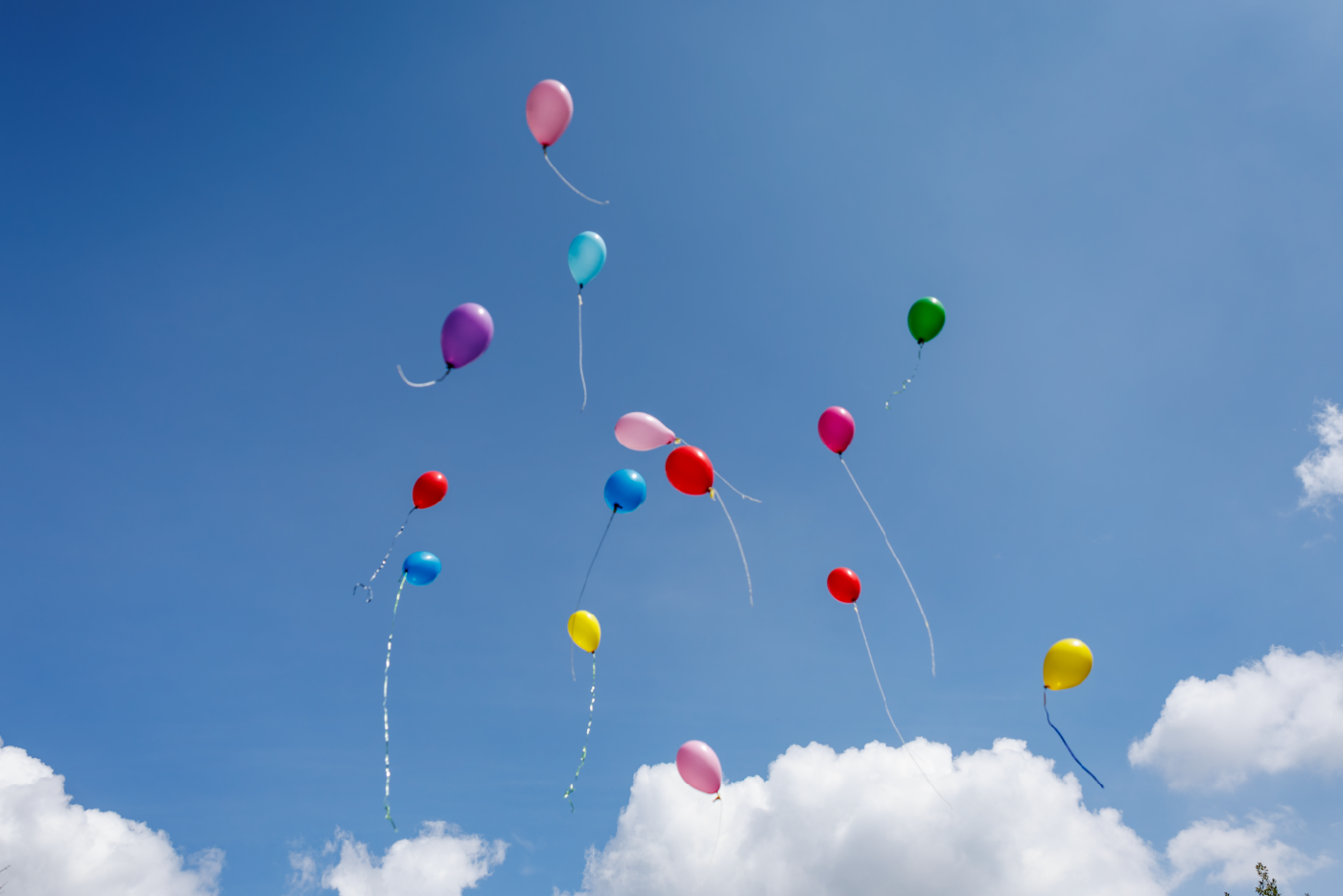 Balony na tle nieba